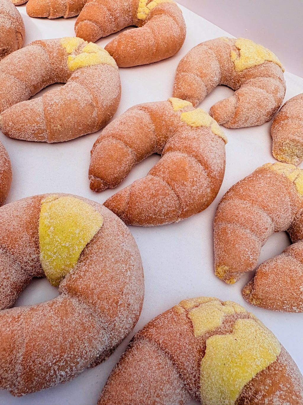 Cinnamon Horn/ Cuerno de Canela