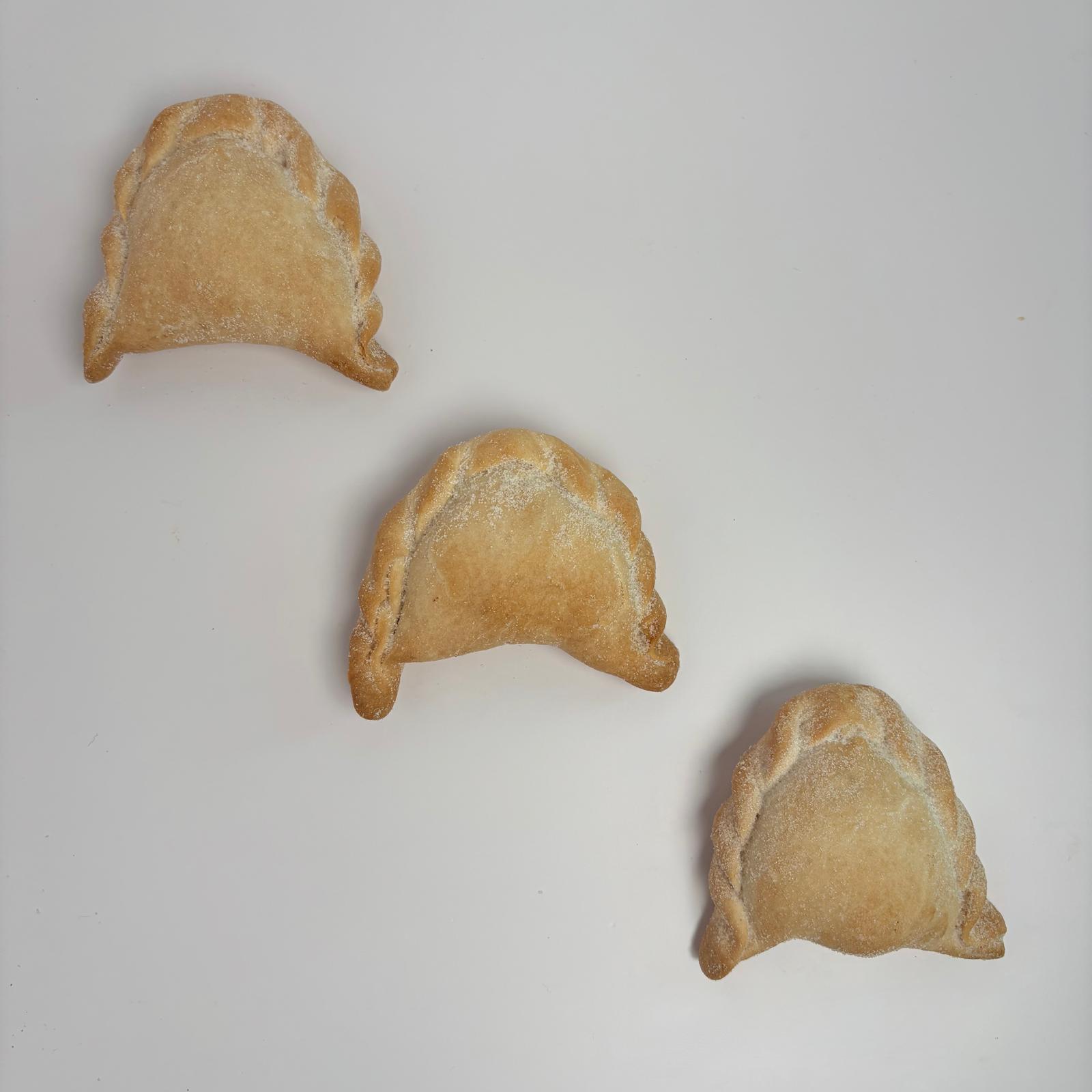Mini Empanada de Cajeta (Cah-Heh-Tah) / Caramel Empanada (Set of 3)